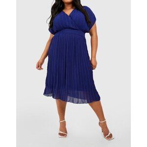Boohoo Womens Plus Occasion Pleated Wrap Midi Dress Blue Short Sleeve size 16